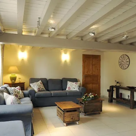 Le Pre Des Marguerites Holiday home Rosnay-l'Hopital